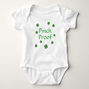 Pinch Proof Irish White Bodykostym T Shirt