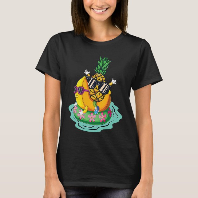 Pineapple Banana Chill Summer Vacation Relax Tropi T Shirt (Framsida)