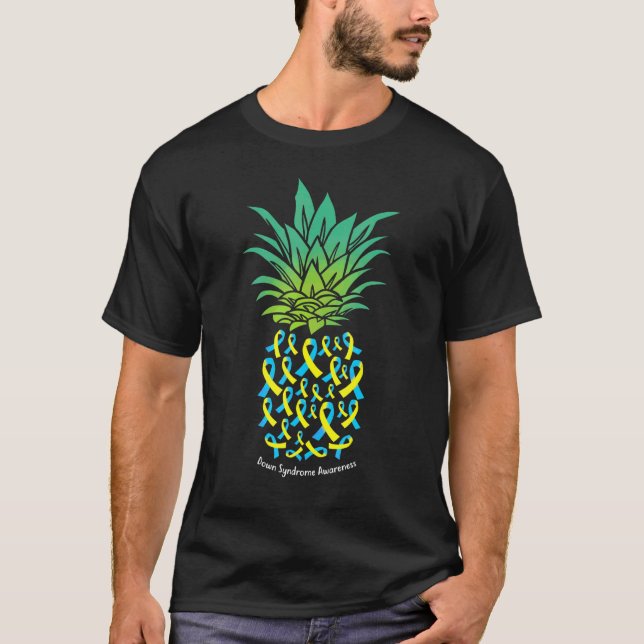 Pineapple Down Syndrome Awareness Tribe 21 Gold Bl T Shirt (Framsida)