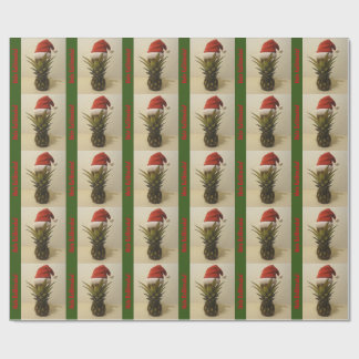 Pineapple Santa Hawaiian Mele Kalikima Gift Wrap Presentpapper