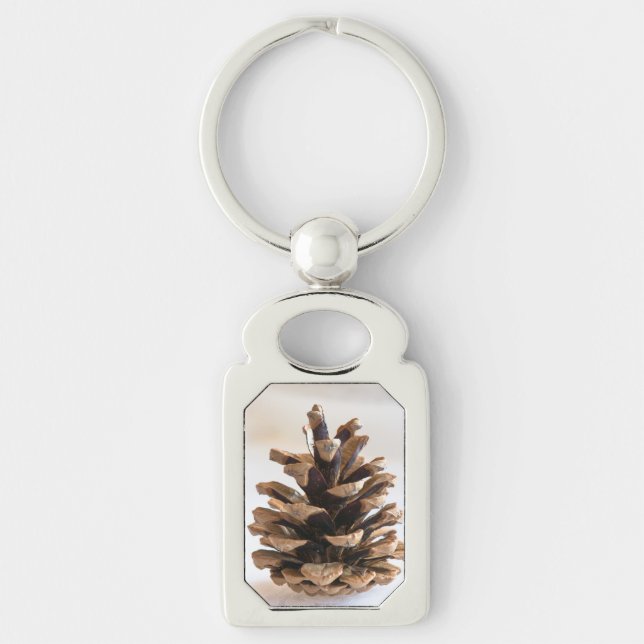 Pinecone Rektangulärt Silverfärgad Nyckelring (Framsidan)