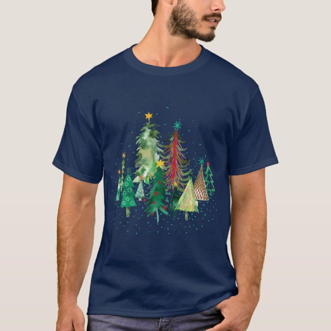 Pines and spruces forest Christmas trees decoratio T Shirt (Framsida)