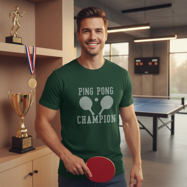 Pingis Mästare Bordtennis Herr T-Shirt (Show off your skills and champion status with this ultimate table tennis tee. (ai model shown))