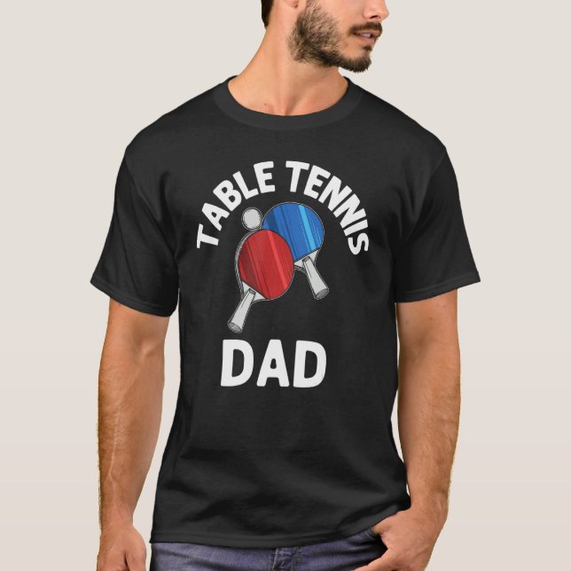 Pingstift för tennis-spelare i Pappa Manar Bord T Shirt (Framsida)