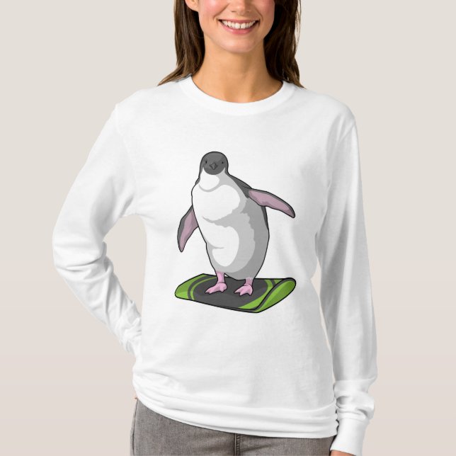 Pingvin som snöbrädare med snöbräda t shirt (Framsida)