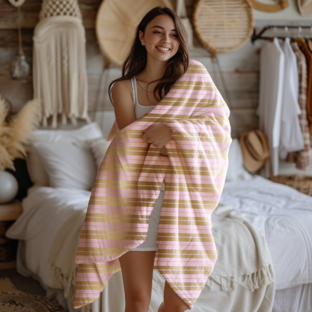 Pink and gold stripes pattern fleecefilt (Skapare uppladdad)