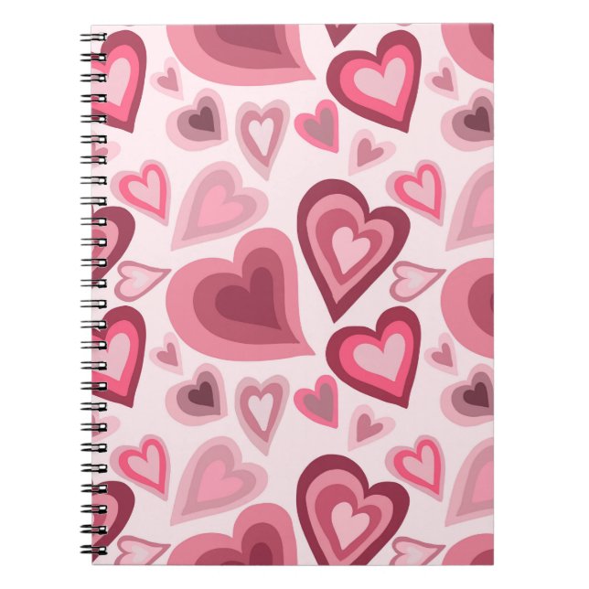 Pink and Red Layered Heart Pattern Anteckningsbok (Framsidan)