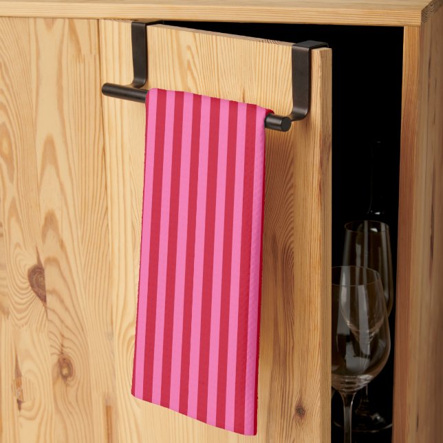 Pink and Red Peppermint Stripes Kökshandduk (Thirds Fold)