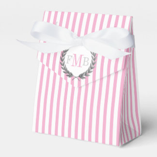 Pink and white striped pattern wedding presentaskar