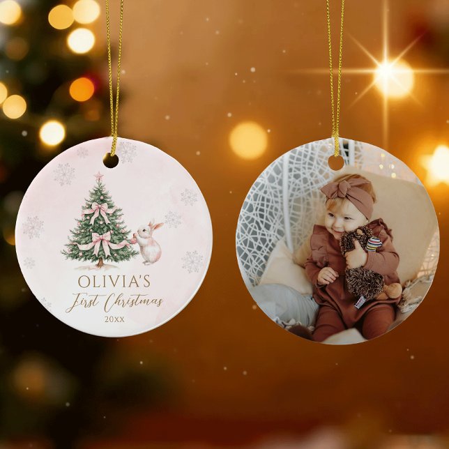 Pink Baby Girl First Christmas Snowflakes Photo Julgransprydnad Keramik (Skapare uppladdad)