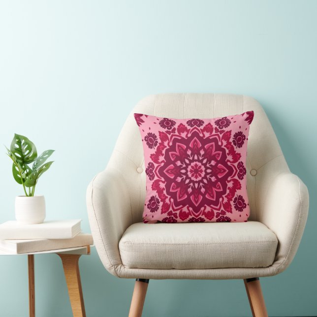 Pink Boho Chic Throw Pillow Kudde (Stol)