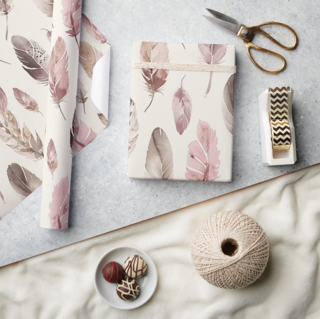 Pink Brown Feathers Birthday Presentpapper (Hantverk)