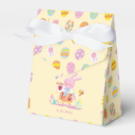 Pink Bunny & Egg Pattern Yellow Kids Birthday Presentaskar