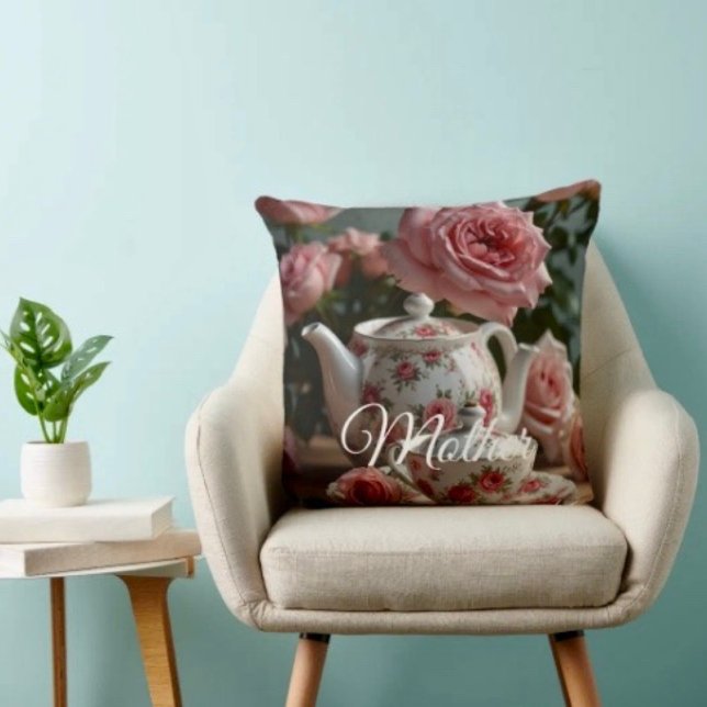 Pink Cabbage Rose Tea Throw Pillow Kudde (Skapare uppladdad)