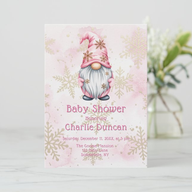 Pink Christmas Gnome Gold Snowflakes Baby Shower Inbjudningar (Stående Fram)