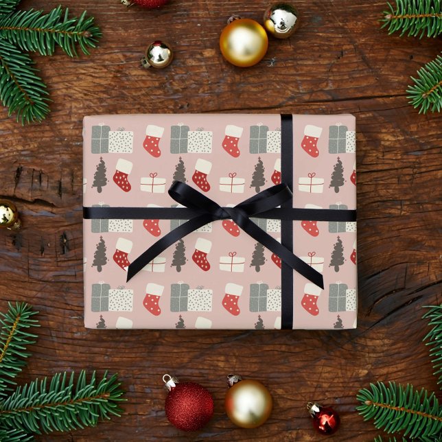 Pink Christmas Stockings Wrapping Paper  Presentpapper (Skapare uppladdad)