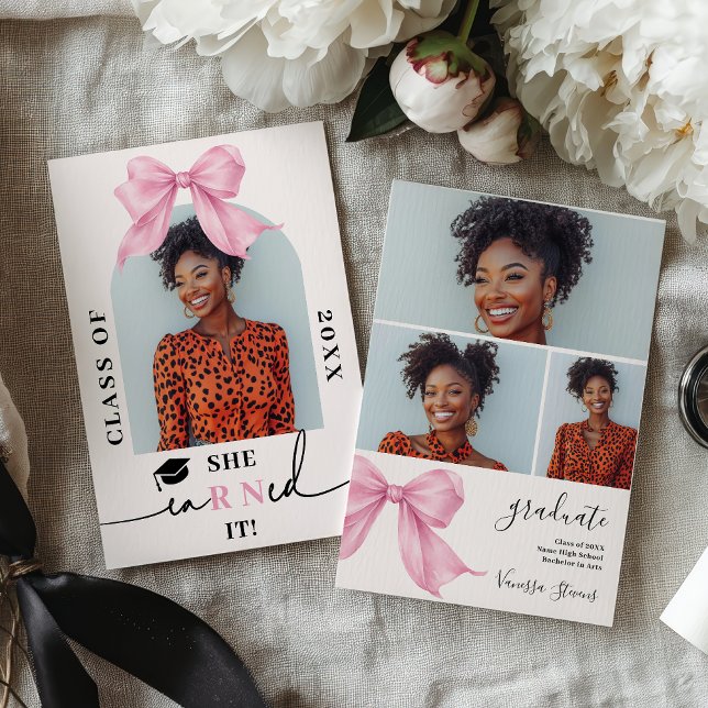 Pink Coquette Bow Nurse 4-Photo Graduation Inbjudningar (Pink Coquette Bow Nurse 4-Photo Graduation Invitation)