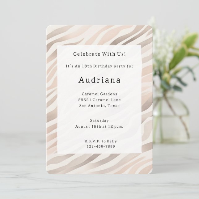 Pink Cream Zebra Animal Print Birthday Inbjudningar (Stående Fram)