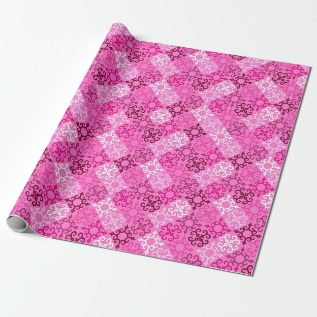 Pink Filigree Diamond Pattern  Presentpapper (Utrullad)