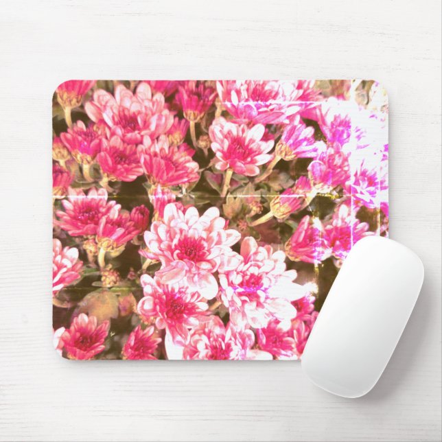 Pink Floral Bloom Pattern – Soft Botanical Design Musmatta (Med mus)