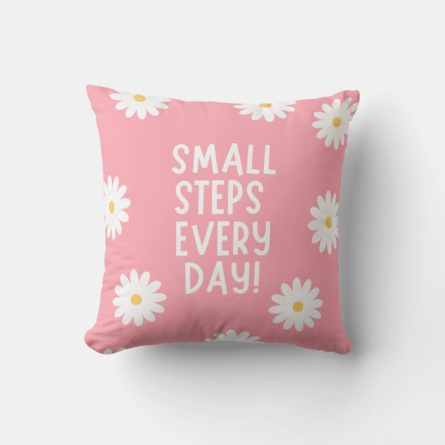 Pink Floral Inspiration – Small Steps Every Day Kudde (Framsida)