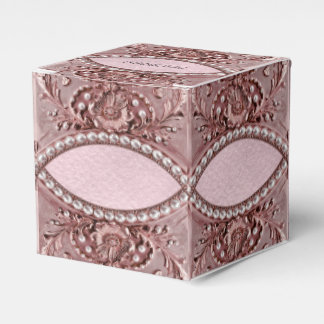 Pink Flower Favor Box Presentaskar