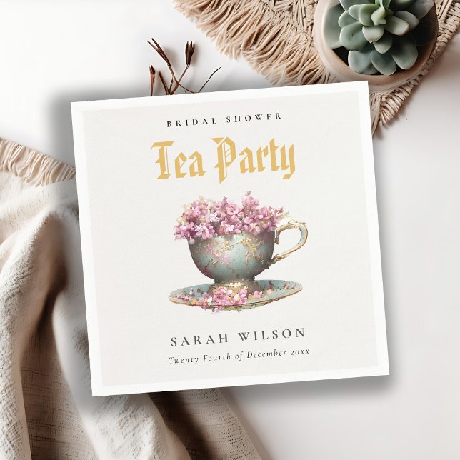 Pink Gold Floral Teacup Bridal Shower Tea Party  Pappersservett (Skapare uppladdad)