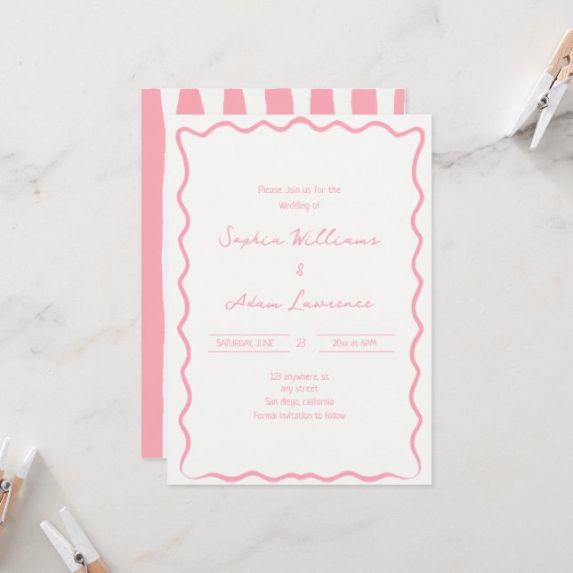 Pink Hand Written Pinstripes Whimsical Wedding Inbjudningar (Fram/Back In Situ)