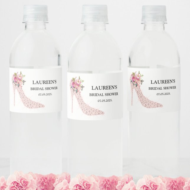 Pink High Heels Bridal Shower Vattenflaskor Etikett (Skapare uppladdad)