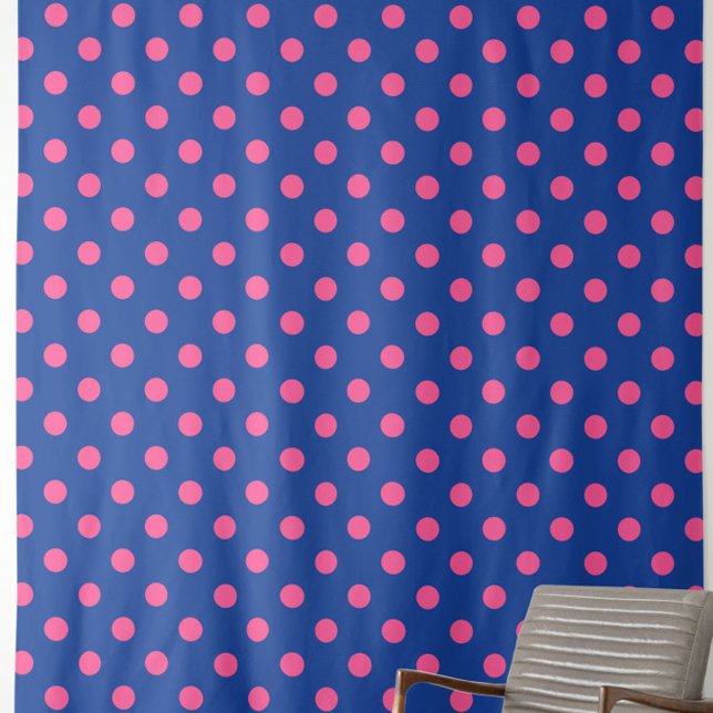Pink On Blue Polka Dots Pattern Design Tyg (Skapare uppladdad)