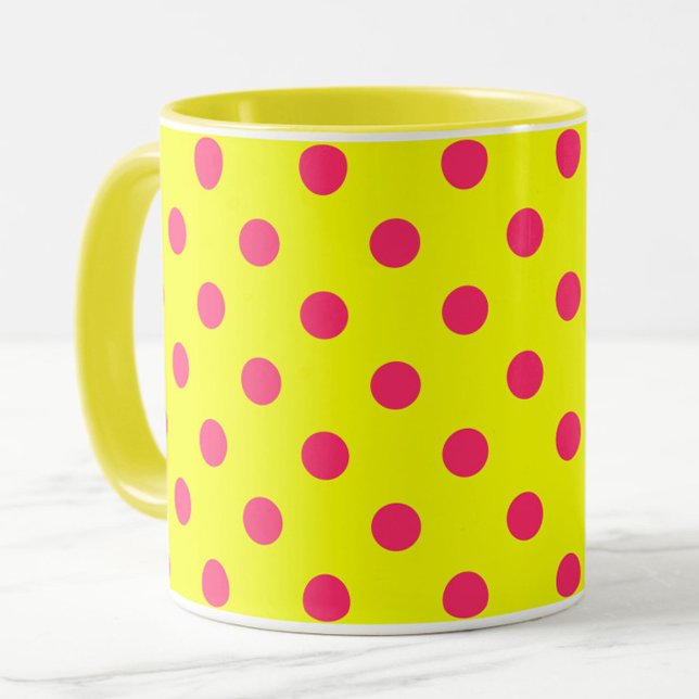 Pink On Yellow Polka Dots Pattern Design  Mugg (Skapare uppladdad)