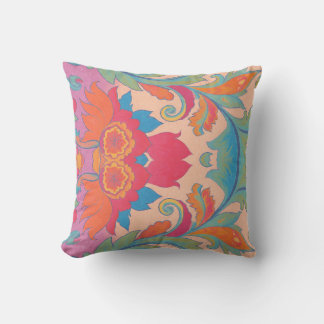Pink & Orange Throw Pillow Kudde