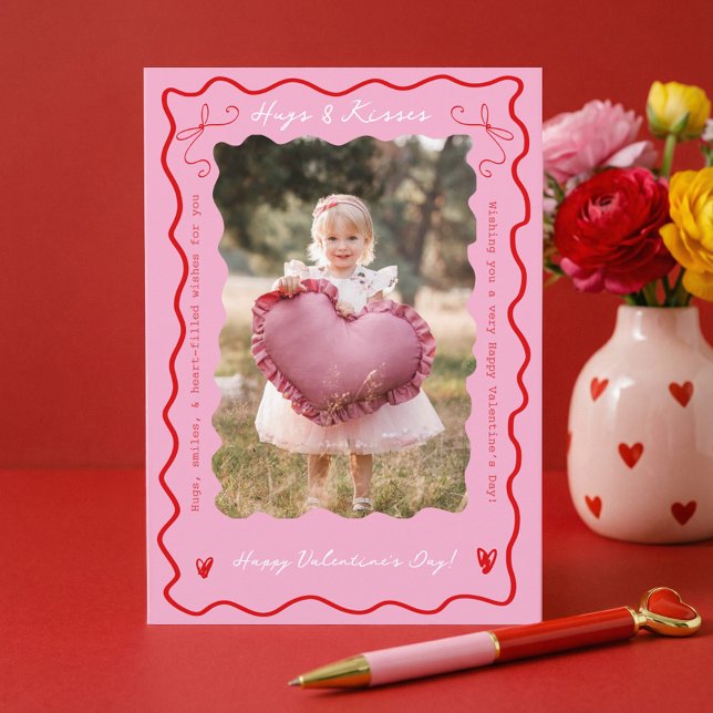 Pink Red Retro Wavy Scribble Child Photo Valentine Helgkort (Pink Red Retro Wavy Scribble Child Photo Valentine Holiday Card)