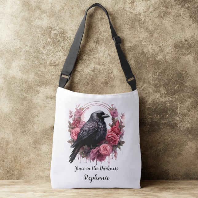 Pink Roses Raven Axelväska (Pink roses raven cross body bag)