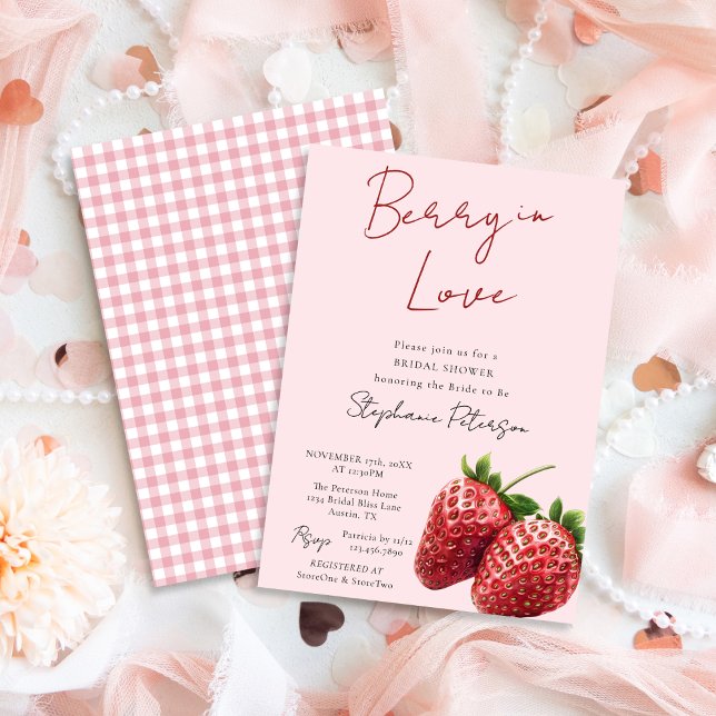 Pink Strawberry Berry In Love Bridal Shower Inbjudningar (Skapare uppladdad)
