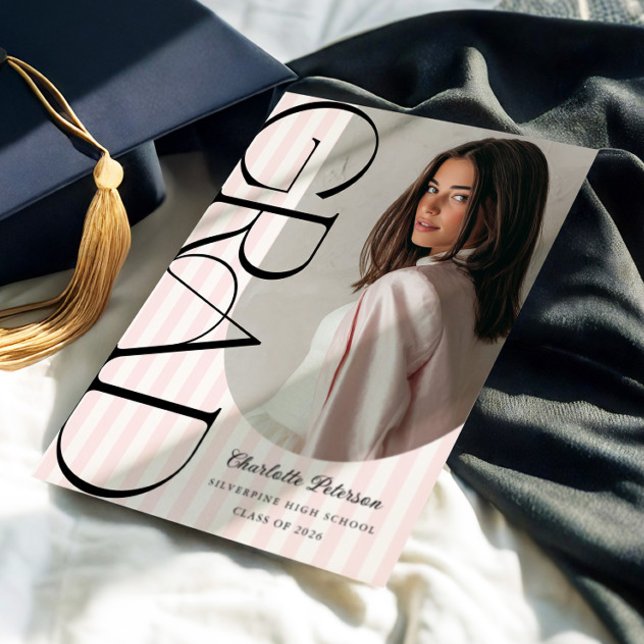 Pink Stripes Aesthetic Graduation Invitation Inbjudningar (Skapare uppladdad)