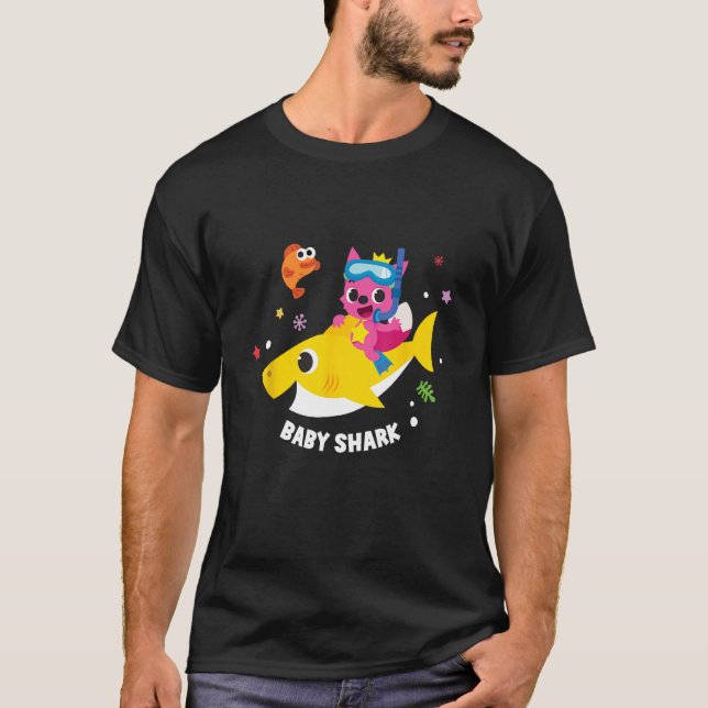 Pinkfong Baby Shark T Shirt (Framsida)