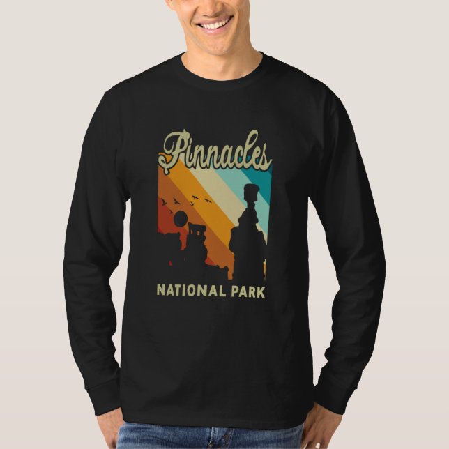 Pinnacles National Park Hiking  2 T Shirt (Framsida)