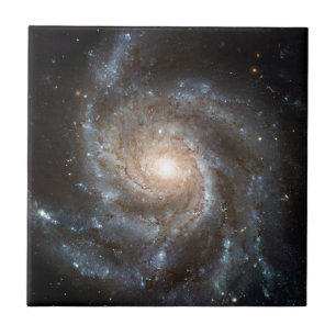 Pinwheelgalaxen Hubble-teleskopet Foto från yttre Kakelplatta