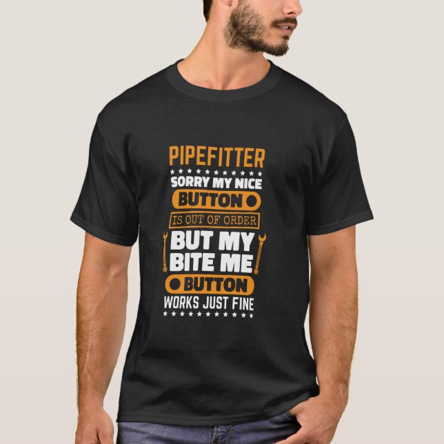 Pipefitter Bita Me-knapp Arbeta med pipefittertekn T Shirt (Framsida)