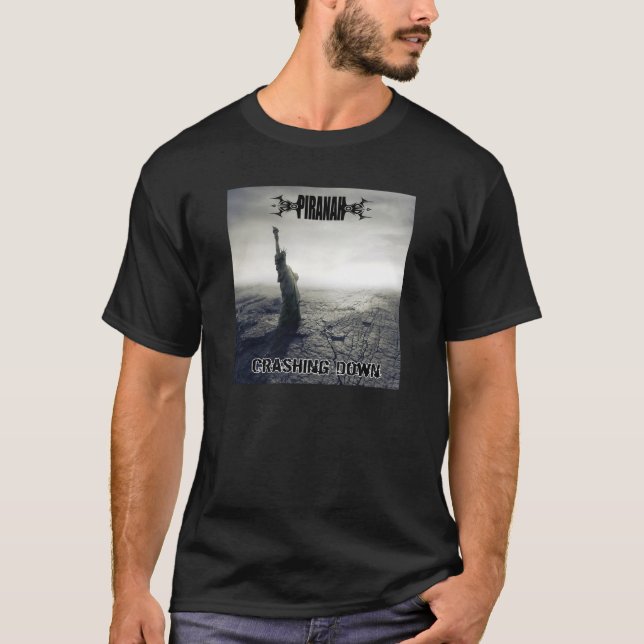 Piranah att krascha besegrar tshirten tee (Framsida)