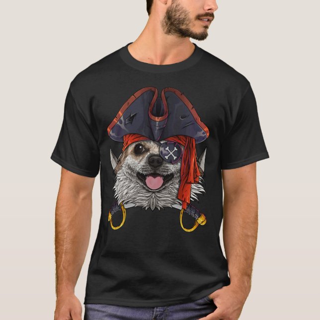 Pirat Chihuahua Jolly Roger Halloween Costume T Shirt (Framsida)