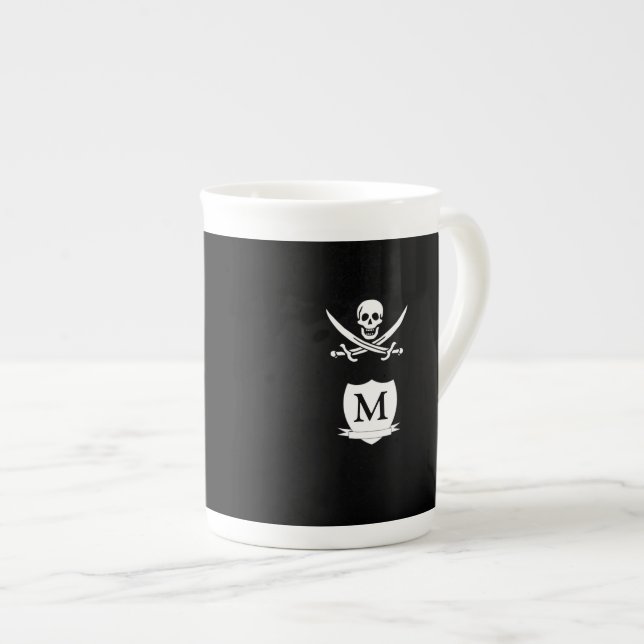 Pirat och monogram benporslin mugg (Framsida höger)