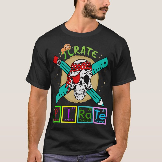 Pirat Periodiska Bord Inslag 3.14 matfysik T Shirt (Framsida)