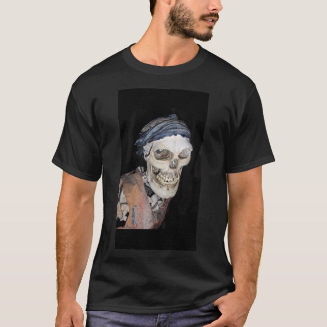 pirat t shirt (Framsida)