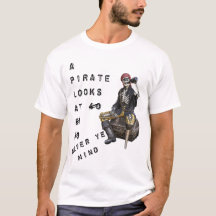 Pirat tittar på 40 T-Shirt