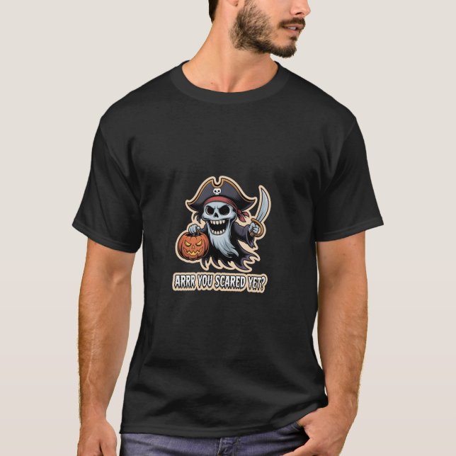Pirate Boo – Spooky Cute Halloween Ghost sword T Shirt (Framsida)