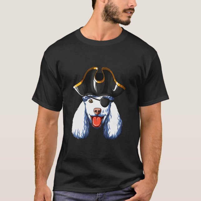 Pirater Hat Pudel T Shirt (Framsida)