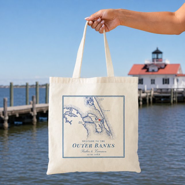 Pirate's Cove Bröllopsgåva Manteo Outer Banks Kart Tygkasse (Pirate's Cove Wedding Manteo Outer Banks Map Navy Blue Wedding Favor Tote Bag by Coastal Map Designs)