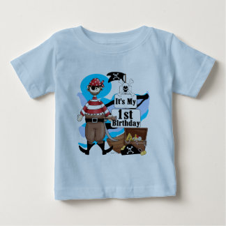 Piratkopiera 1st födelsedagT-tröja och gåvor T-shirt